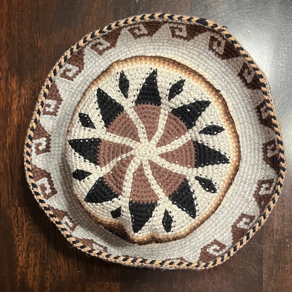 Alpaca Pattern Knit Hat - Picture 14 of 14